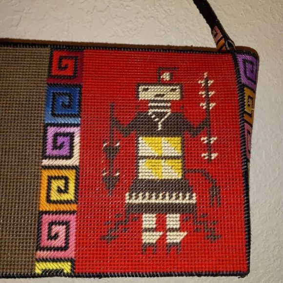 Aztec Embroidered Purse - Picture 3 of 12